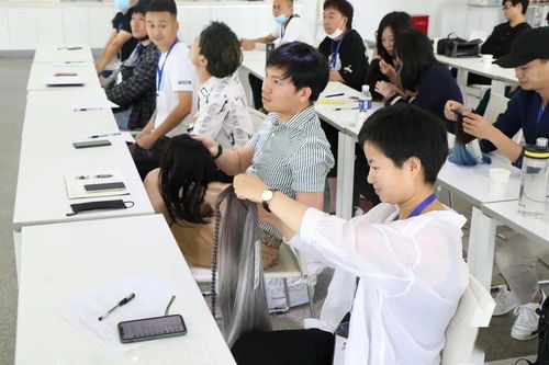 中國(guó)發(fā)制品行業(yè)假發(fā)技術(shù)修剪培訓(xùn)第二期于貴陽(yáng)圓滿落幕，促進(jìn)行業(yè)技能提升與規(guī)范發(fā)展